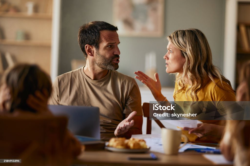 istockphoto-2184913394-1024×1024 Alexandra Elzesser - Paarberatung Overath